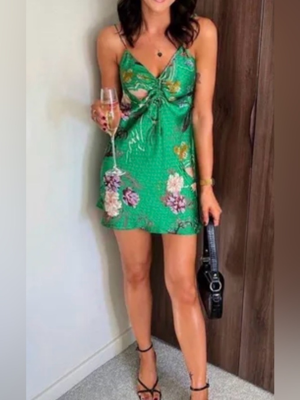 Zara floral print satin slip dress spaghetti straps and a ruched V-neckline. - Picture 8 of 8